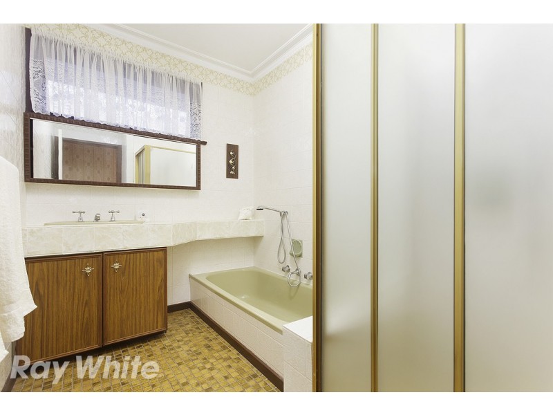 23 Aldrin Drive, Mount Waverley VIC 3149