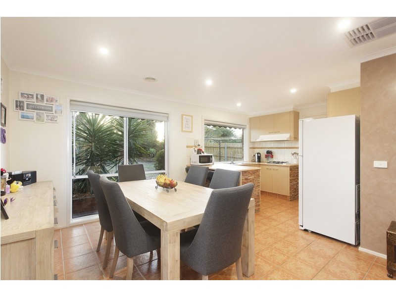 11 Orsett Court, Carrum Downs VIC 3201