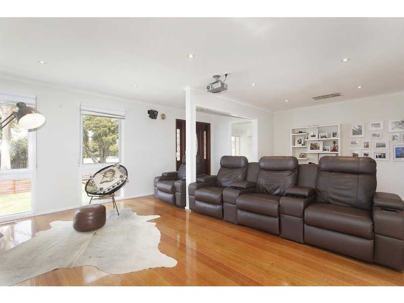 60 Borg Crescent, Scoresby VIC 3179