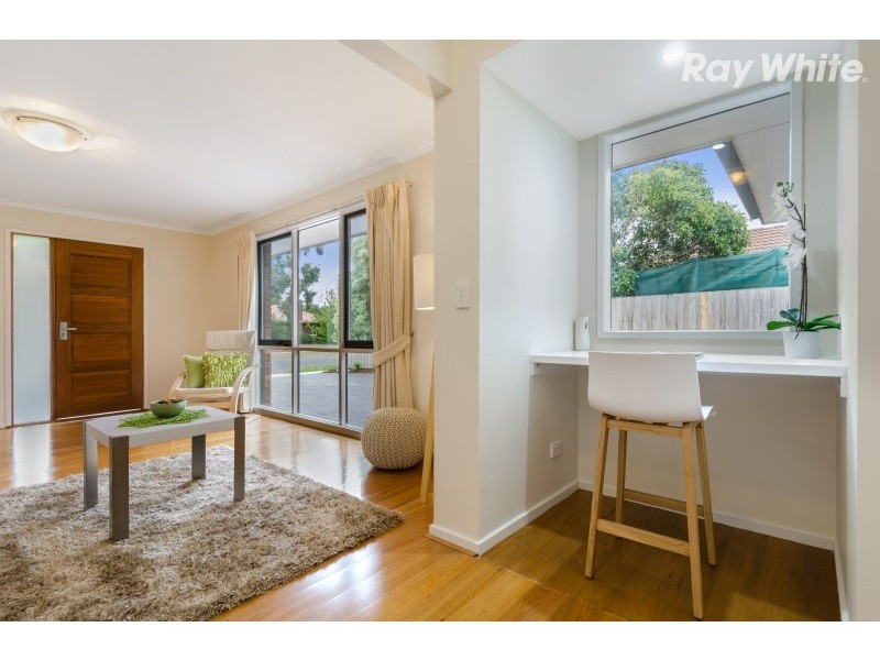 1/19 Blind Creek Lane, Wantirna South VIC 3152