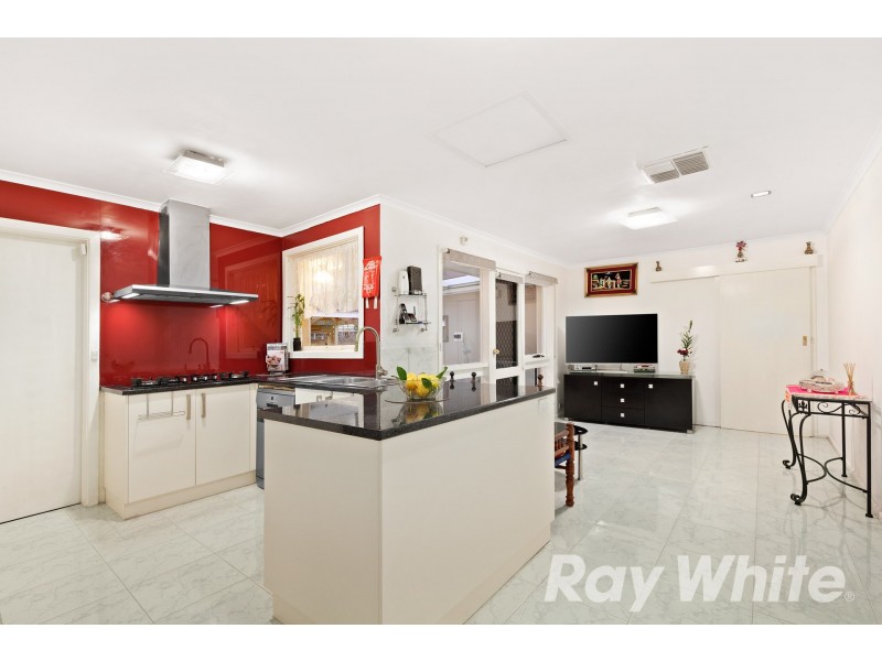 33 Dalkeith Road, Wantirna VIC 3152
