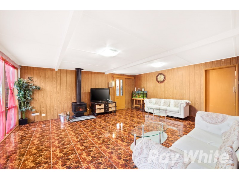33 Dalkeith Road, Wantirna VIC 3152