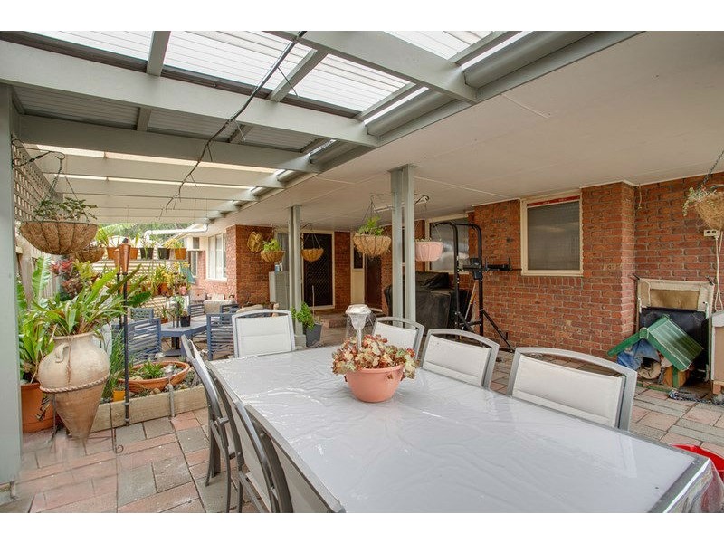5 Newstead Way, Wantirna South VIC 3152
