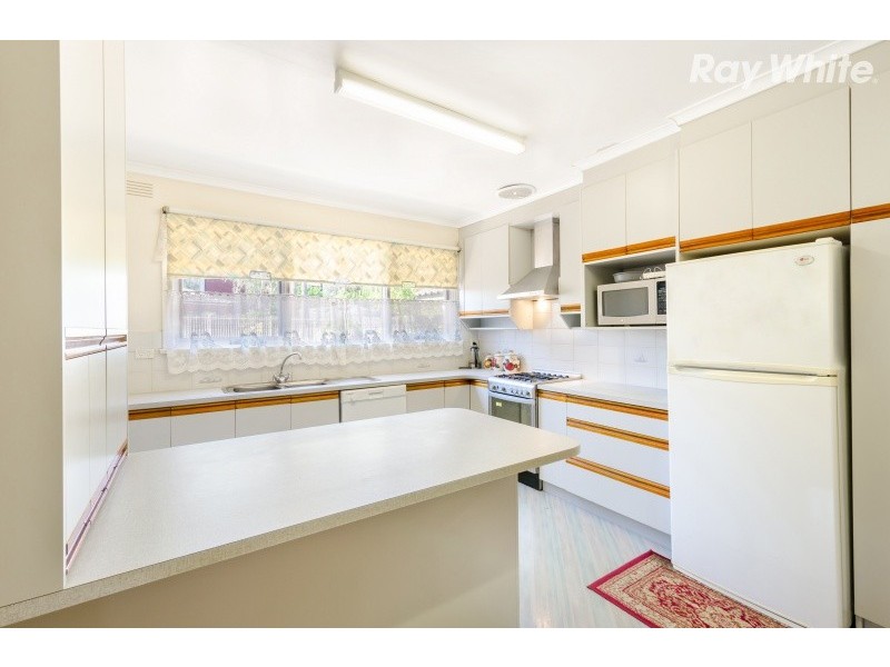 41 Lewis Road, Wantirna South VIC 3152