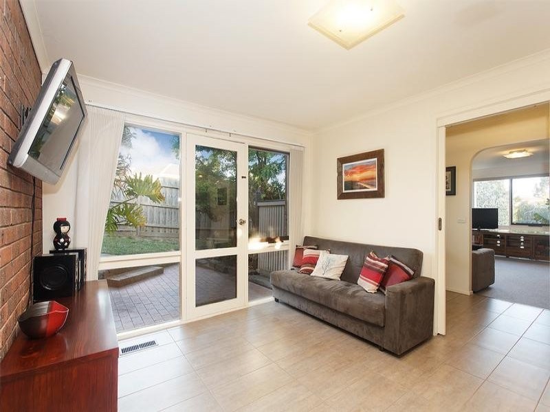 22 Flamingo Drive, Wantirna South VIC 3152