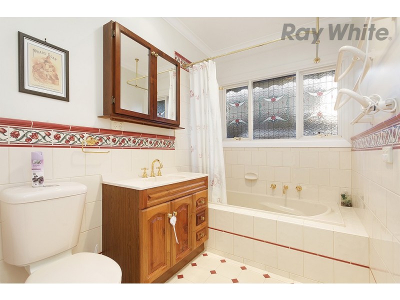 70 Helen Road, Ferntree Gully VIC 3156