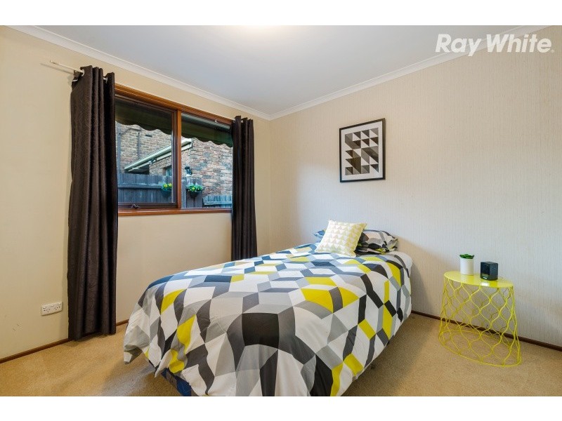 17 Tanderra Crescent, Wantirna VIC 3152