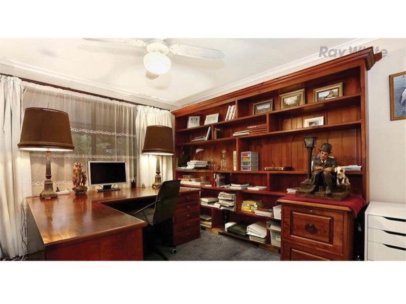 11 Victory Avenue, Wandin North VIC 3139