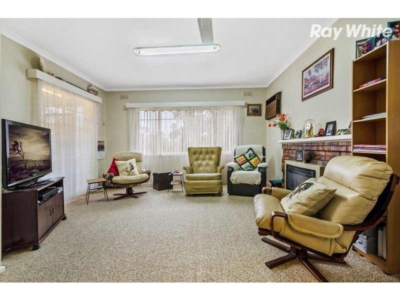 13 Patrick Avenue, Croydon North VIC 3136