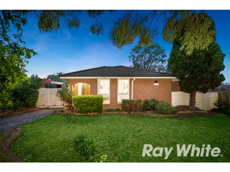 4 Lumeah Crescent, Ferntree Gully VIC 3156
