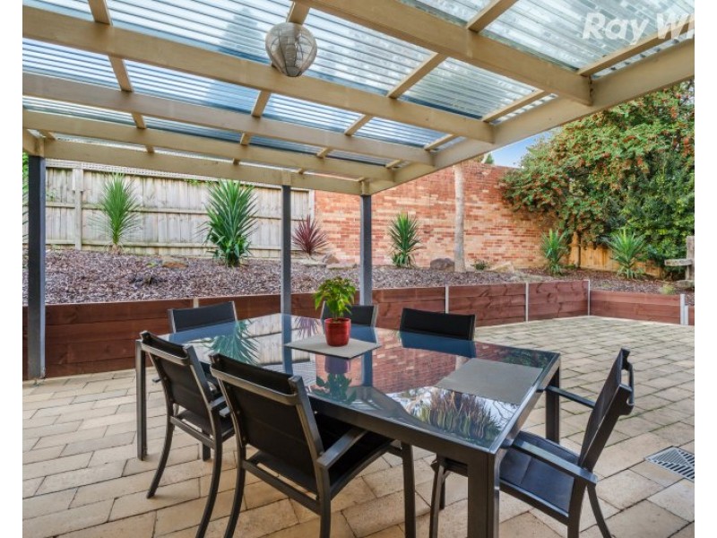 2/21 Karwitha Street, Vermont VIC 3133