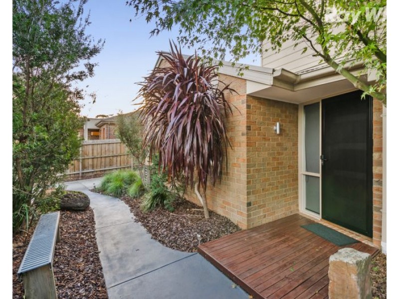 2/21 Karwitha Street, Vermont VIC 3133