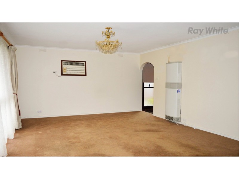 1/2 Coorie Avenue, Bayswater VIC 3153