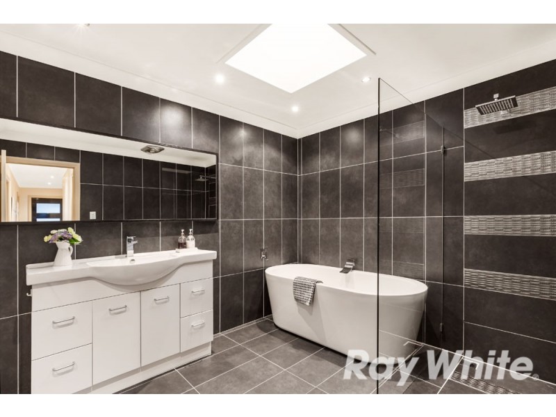 46 Arnold Drive, Scoresby VIC 3179