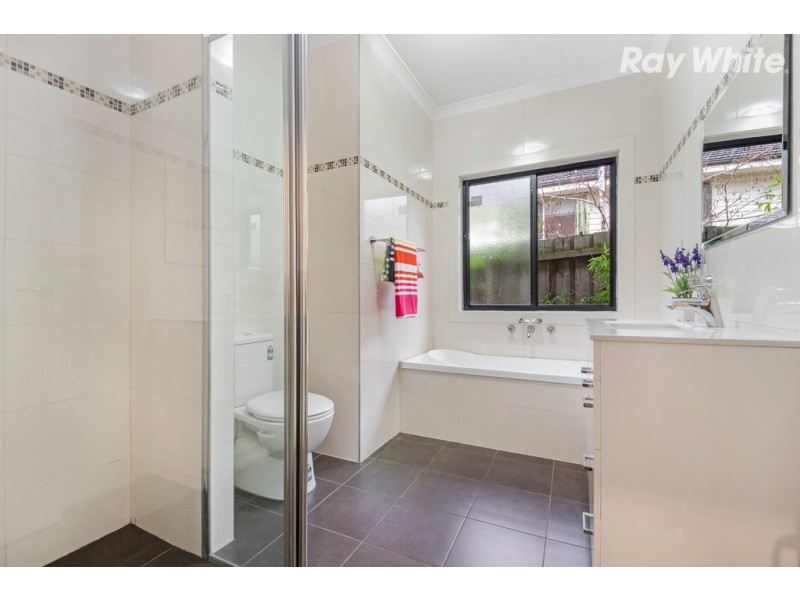 2a Warrien Road, Croydon North VIC 3136