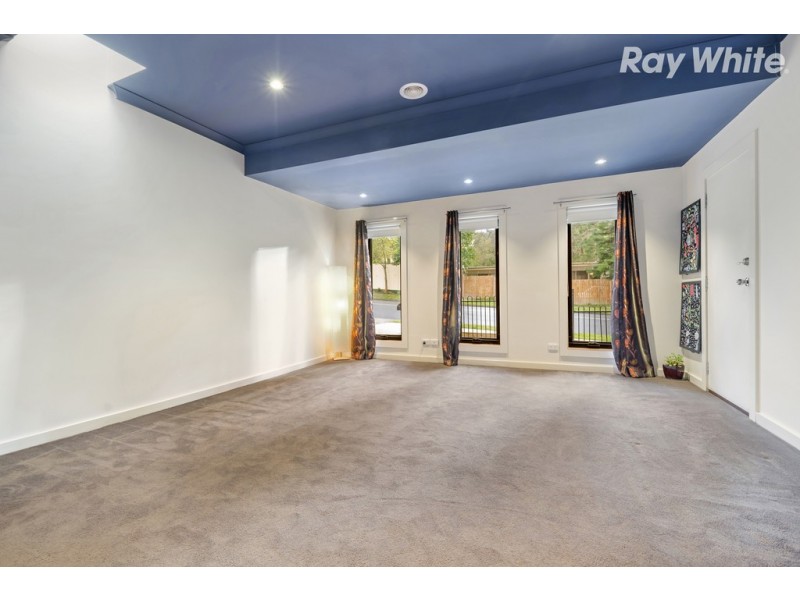 2a Warrien Road, Croydon North VIC 3136