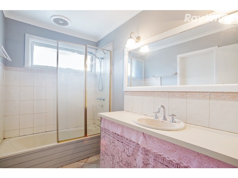 87 Coleman Road, Wantirna South VIC 3152