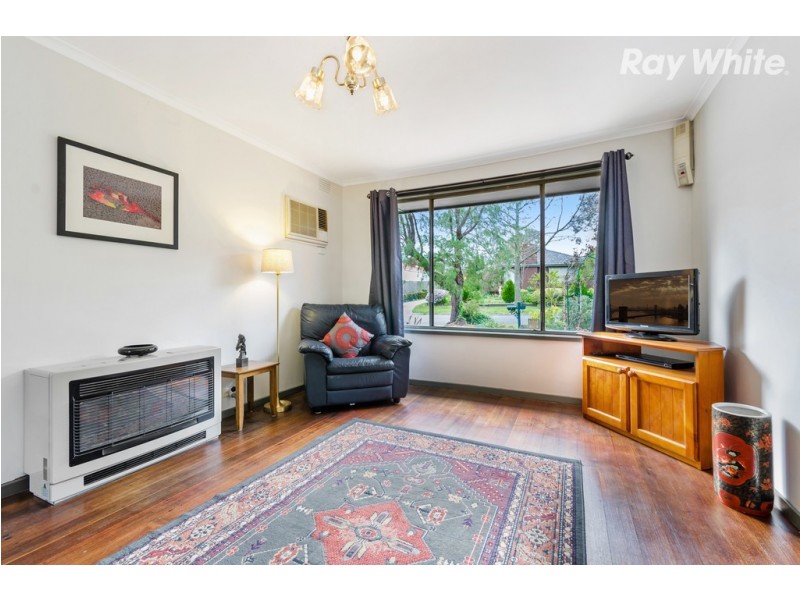 16 Woodlands Road, Heathmont VIC 3135