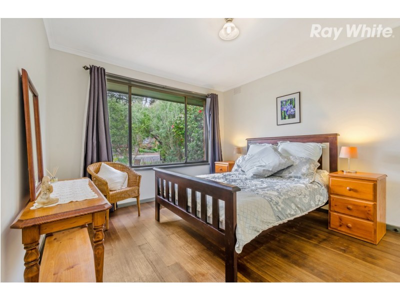 16 Woodlands Road, Heathmont VIC 3135