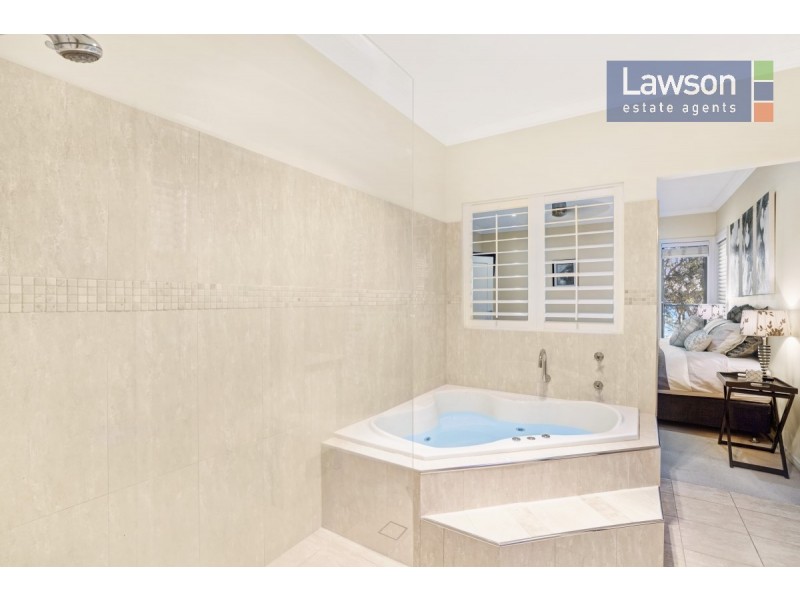 4 Bulgonia Road, Brightwaters NSW 2264