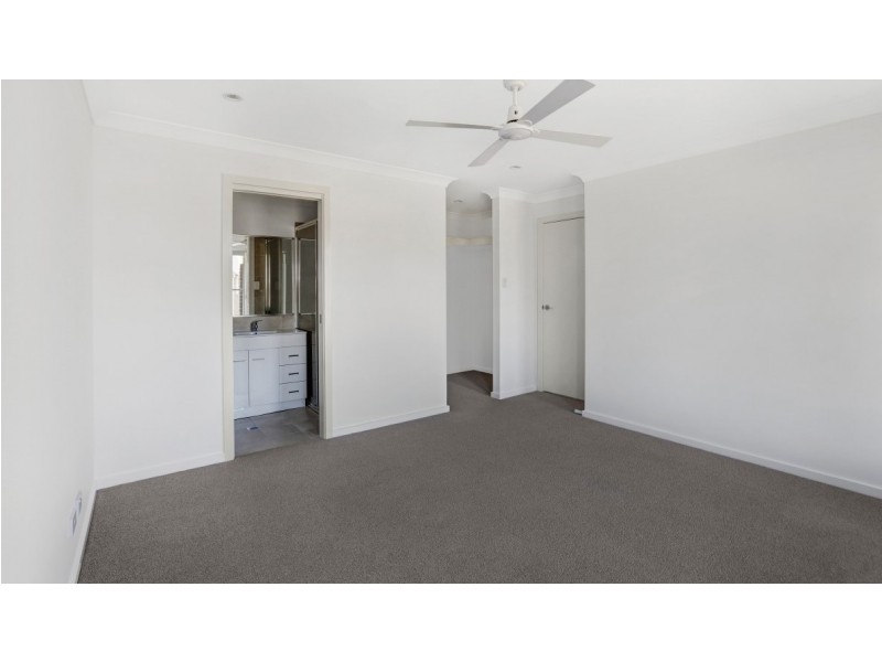 53 Cedar Cutters Cres, Cooranbong NSW 2265