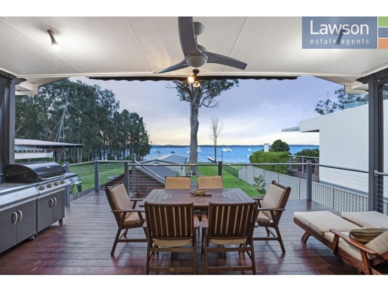 75 Grand Parade, Bonnells Bay NSW 2264