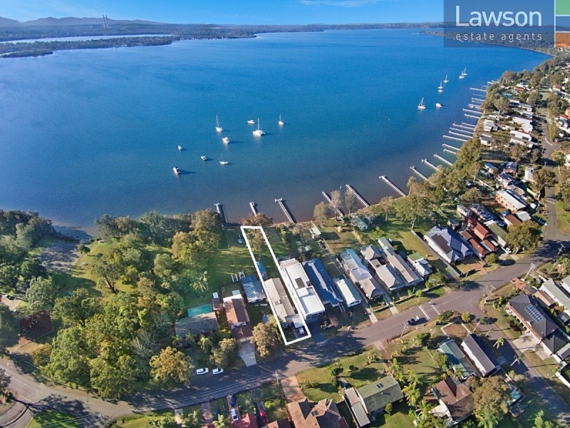 75 Grand Parade, Bonnells Bay NSW 2264