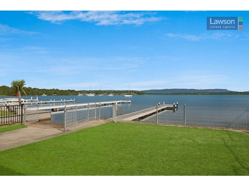 131 Grand Parade, Bonnells Bay NSW 2264