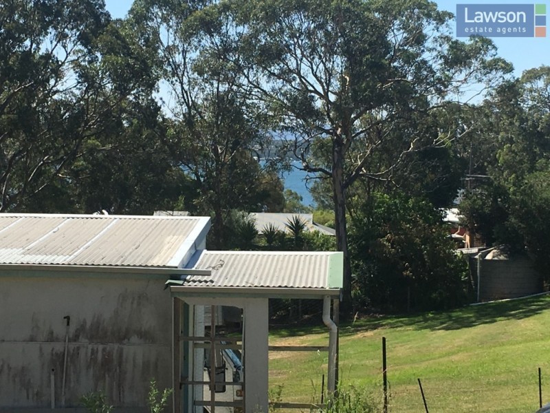 9a Crescent Road, Wangi Wangi NSW 2267