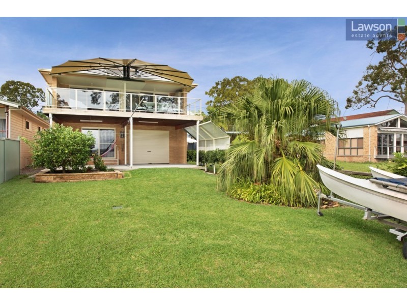109 Grand Parade, Bonnells Bay NSW 2264