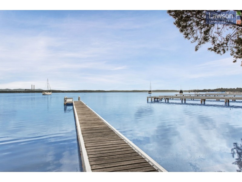 109 Grand Parade, Bonnells Bay NSW 2264