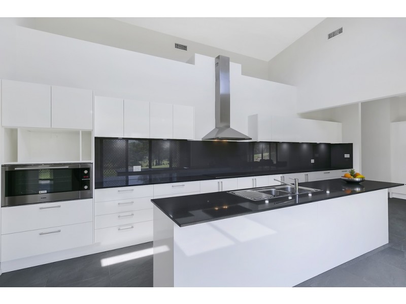 197 Owens Road, Martinsville NSW 2265