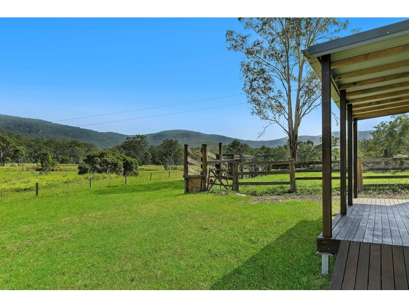 197 Owens Road, Martinsville NSW 2265