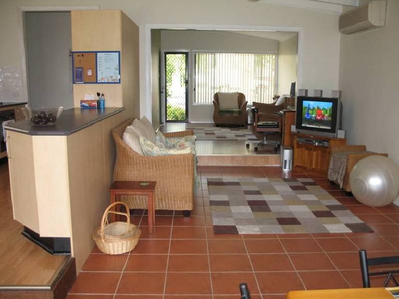 Windermere Park NSW 2264