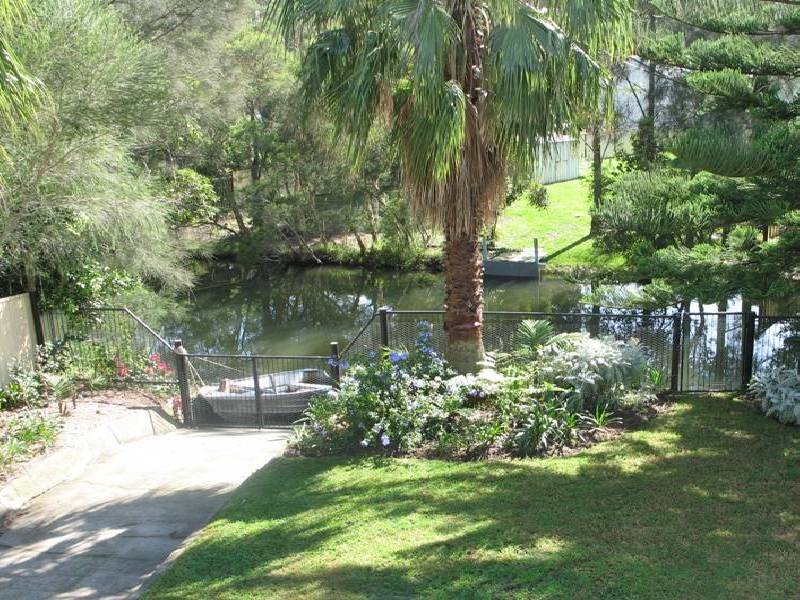 33 Victoria Street, Windermere Park NSW 2264