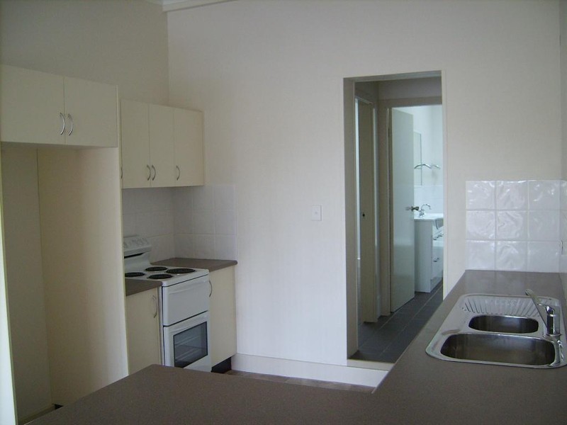 2/69 Dora Street, Morisset NSW 2264