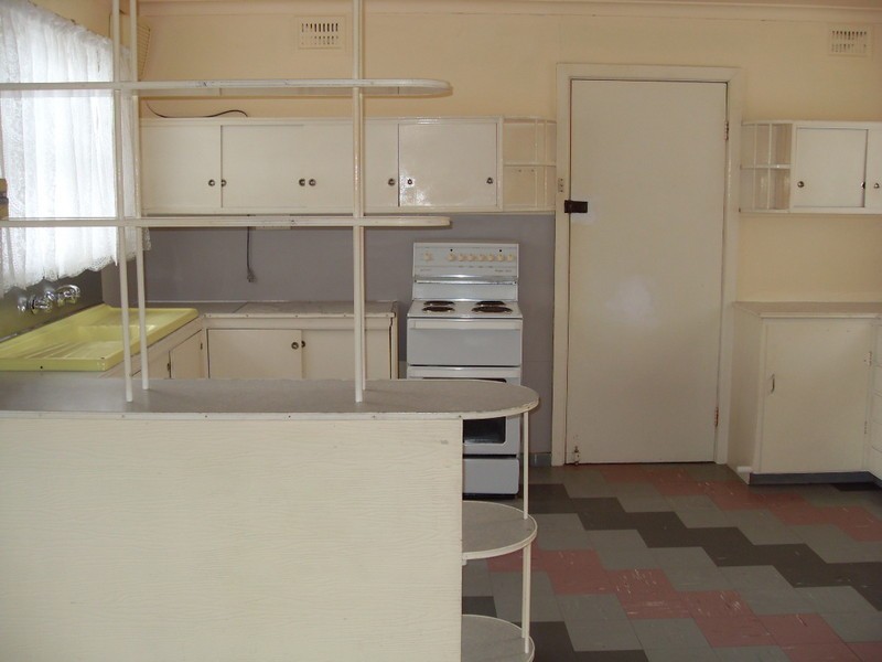 110 Macquarie Street, Morisset NSW 2264