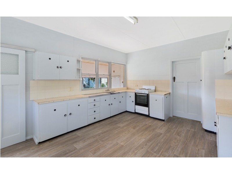 553 Freemans Drive, Cooranbong NSW 2265