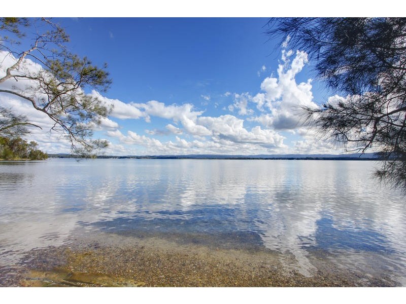 33 King Street, Balcolyn NSW 2264