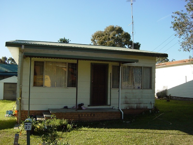 37 Macquarie St, Bonnells Bay NSW 2264