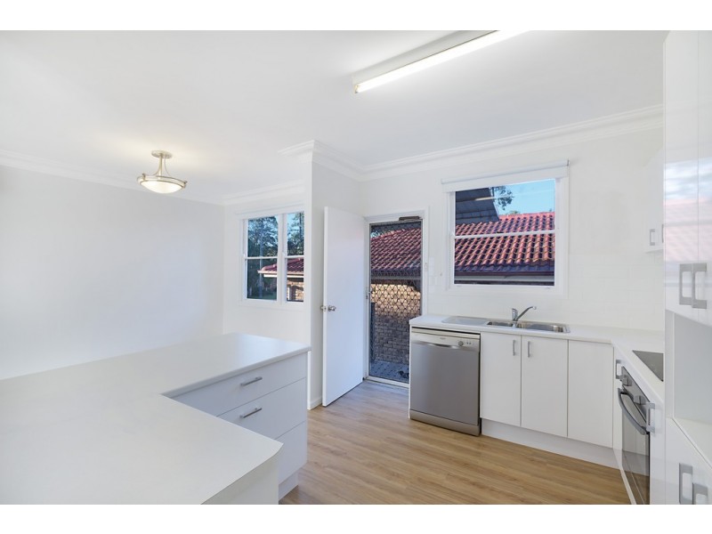 4 Hervey Street, Windermere Park NSW 2264