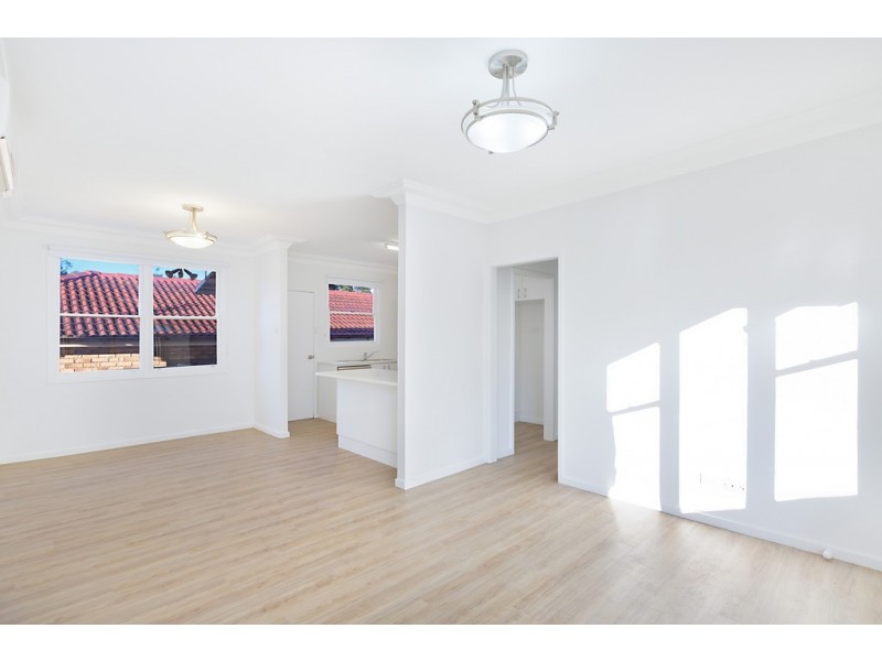 4 Hervey Street, Windermere Park NSW 2264