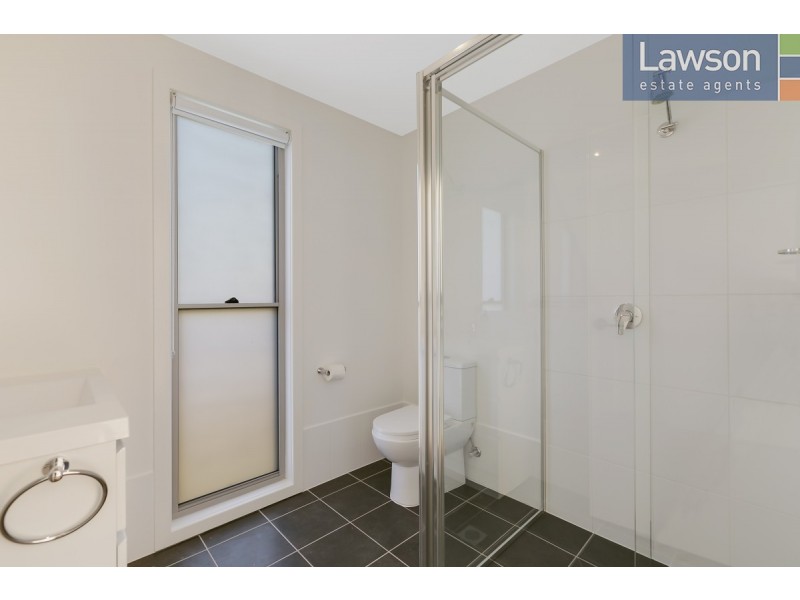4b Hervey Street, Windermere Park NSW 2264