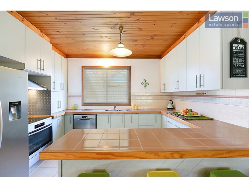 10 Baldwin Boulevard, Windermere Park NSW 2264