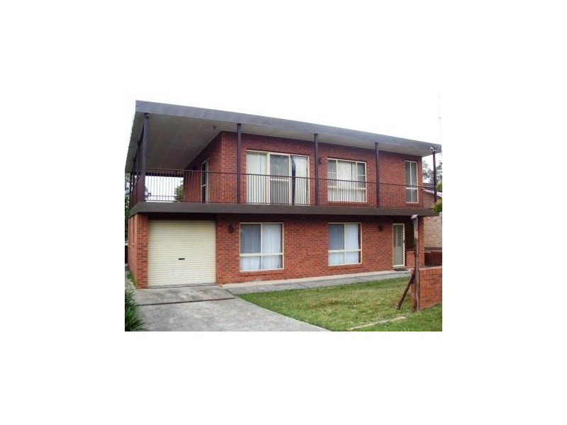 33 QUEEN STREET, Balcolyn NSW 2264