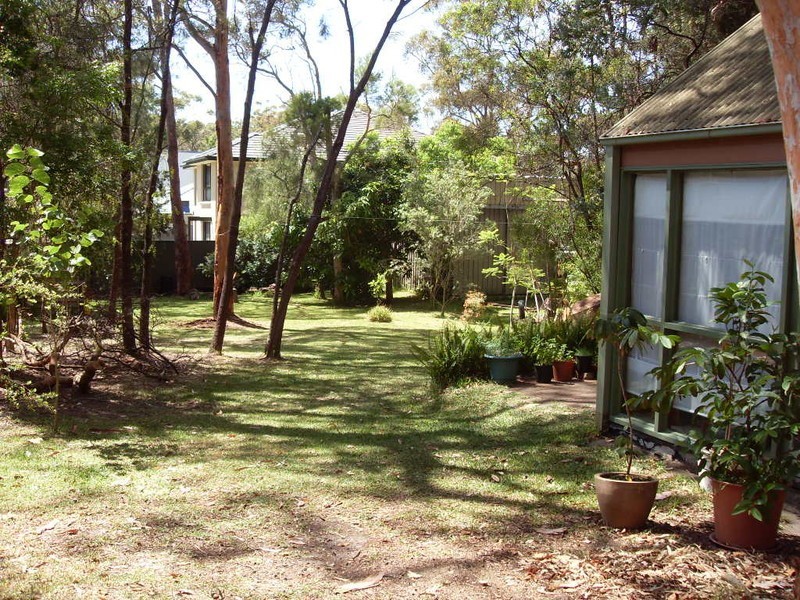 15 MAIPOONA ROAD, Mirrabooka NSW 2264