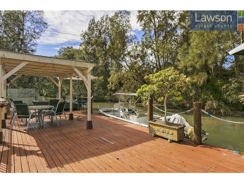 22 Wingfield Street, Windermere Park NSW 2264