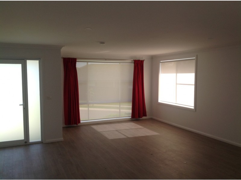 1b Georgia Lane, Bonnells Bay NSW 2264