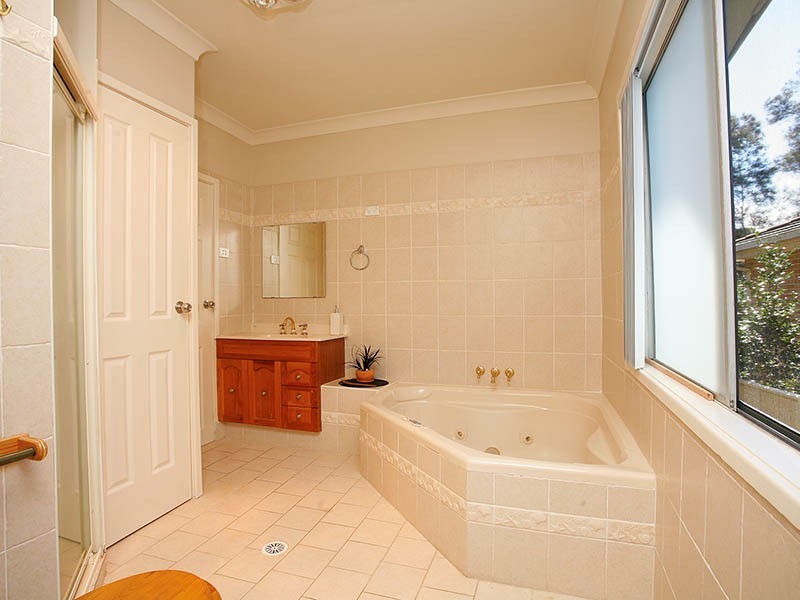 33 Victoria Street, Windermere Park NSW 2264
