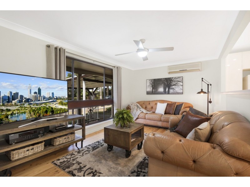 25 Meyers Crescent, Cooranbong NSW 2265